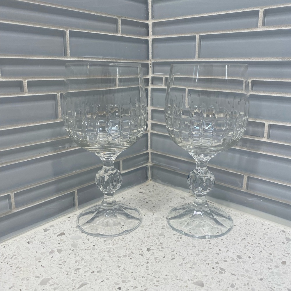 Belfast by Bohemia Crystal-Crystalex 5 3/4" Wine Glasses, Set of 2